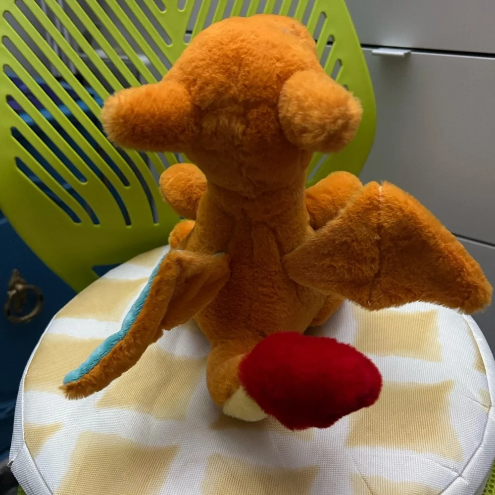 Charizard Plush  - Picture 3 of 3